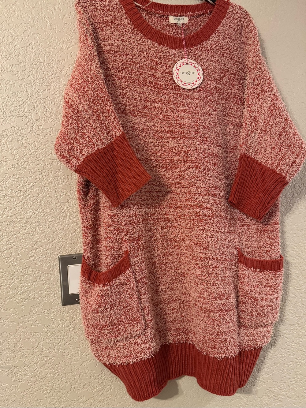 Umgee Two-Tone Brick Red Marled Pocket Sweater